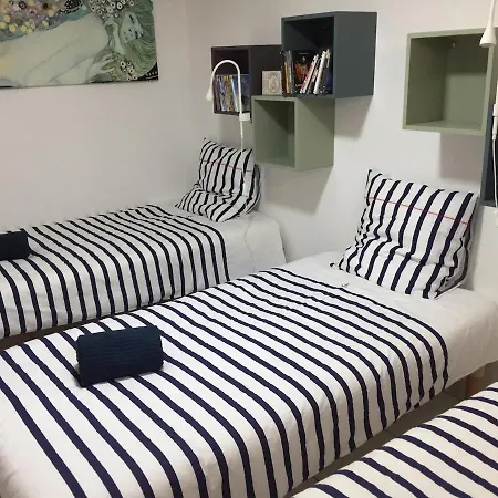 10mn De La A Pied, 9 Couchages, Ideal En Famille Ferienhaus Saint-Georges-de-Didonne