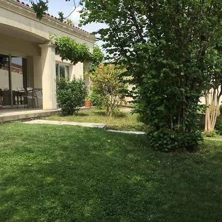 10mn De La A Pied, 9 Couchages, Ideal En Famille Ferienhaus *