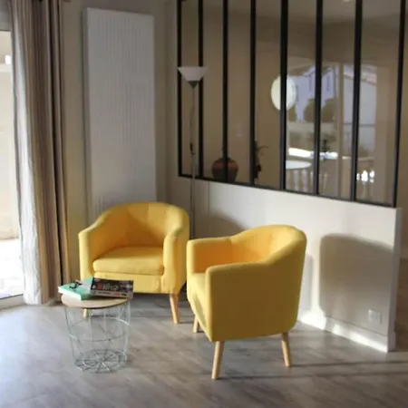 Ferienhaus 10mn De La A Pied, 9 Couchages, Ideal En Famille *