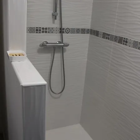 10mn De La A Pied, 9 Couchages, Ideal En Famille Ferienhaus Saint-Georges-de-Didonne