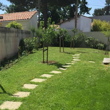 Ferienhaus 10mn De La A Pied, 9 Couchages, Ideal En Famille *
